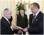 Prezident Kiska vymenoval ministrov Pavlisa a Pellegriniho