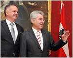 Andrej Kiska sa vo Viedni stretol sa rakskym prezidentom