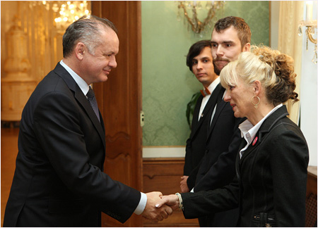Prezident Kiska sa stretol s Bielymi vranami 