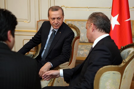 Kiska privtal tureckho prezidenta Erdogana 