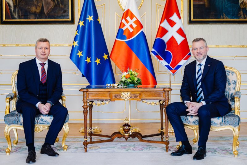 Novým poradcom prezidenta SR pre národnostné komunity sa stal Krisztián Forró Novým poradcom prezidenta SR pre národnostné komunity sa stal Krisztián Forró