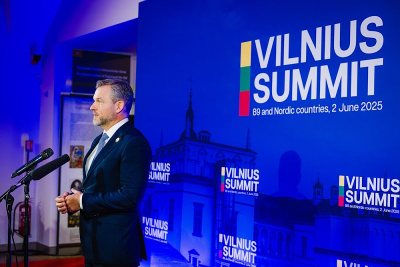Prezident SR: Výdavky na obranu nesmú ohrozovať sociálne postavenie ľudí Prezident SR: Výdavky na obranu nesmú ohrozovať sociálne postavenie ľudí