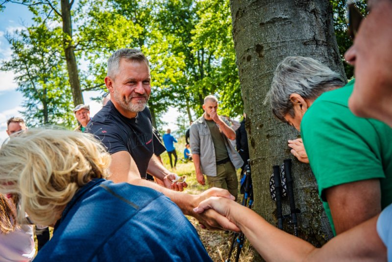 Prezident SR si pochodom uctil odvahu a hrdinský boj účastníkov SNP Prezident SR si pochodom uctil odvahu a hrdinský boj účastníkov SNP