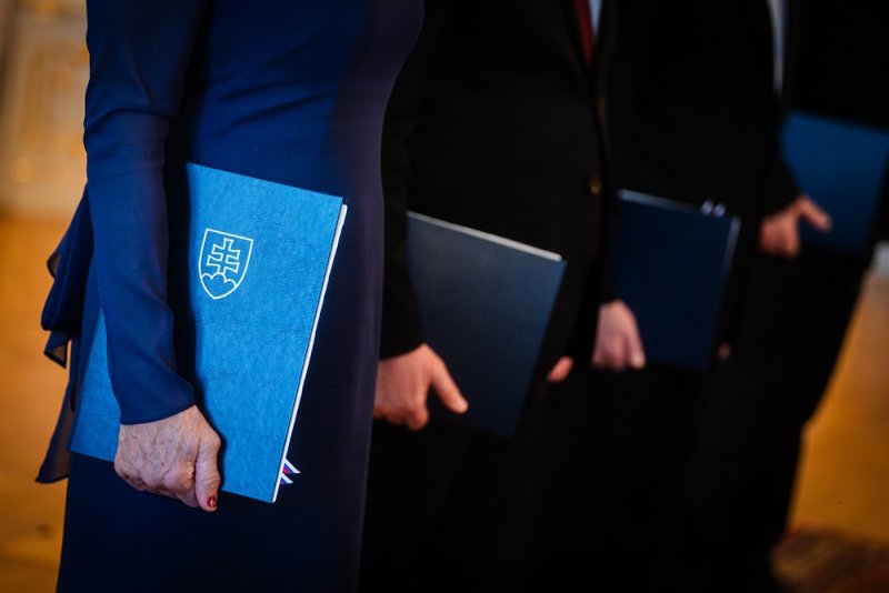 Prezident SR odovzdal poverovacie listiny trom novým veľvyslancom