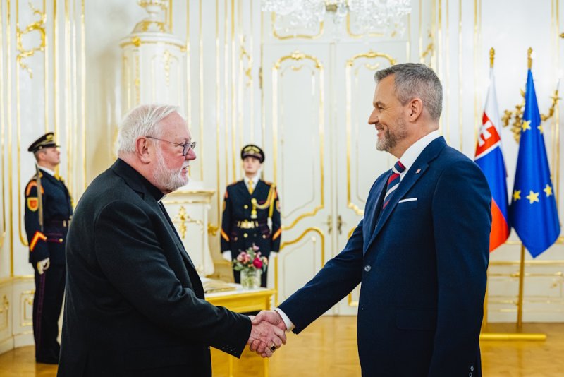 Prezident SR prijal vatikánskeho sekretára Paula R. Gallaghera