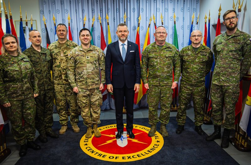 Prezident SR: Slovensko predstavuje výrazný prvok modernizácie a excelentnosti v NATO