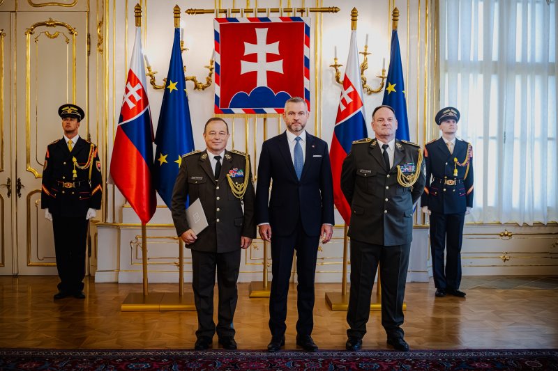 Prezident SR Peter Pellegrini sa lúčil s elitnými príslušníkmi Ozbrojených síl SR