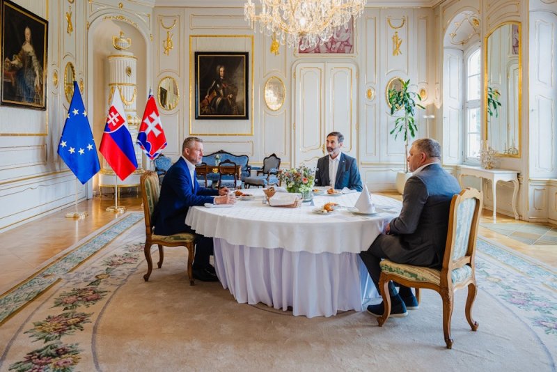 Prezident SR: Slovensko má pred samitom NATO jednotné stanovisko
