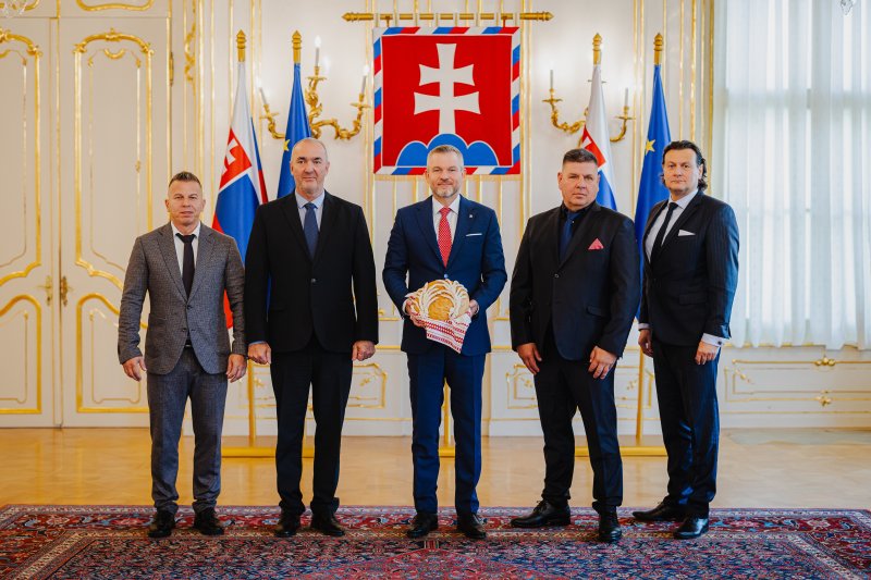 Prezident SR: Slovenské potraviny majú mať na našich stoloch pevné miesto Prezident SR: Slovenské potraviny majú mať na našich stoloch pevné miesto