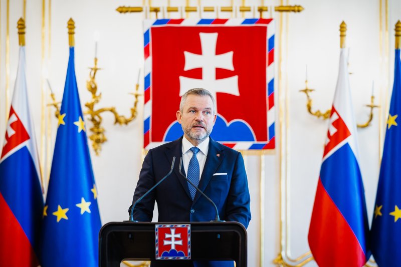 Prezident SR požiadal premiéra o novú nomináciu na post ministra životného prostredia Prezident SR požiadal premiéra o novú nomináciu na post ministra životného prostredia