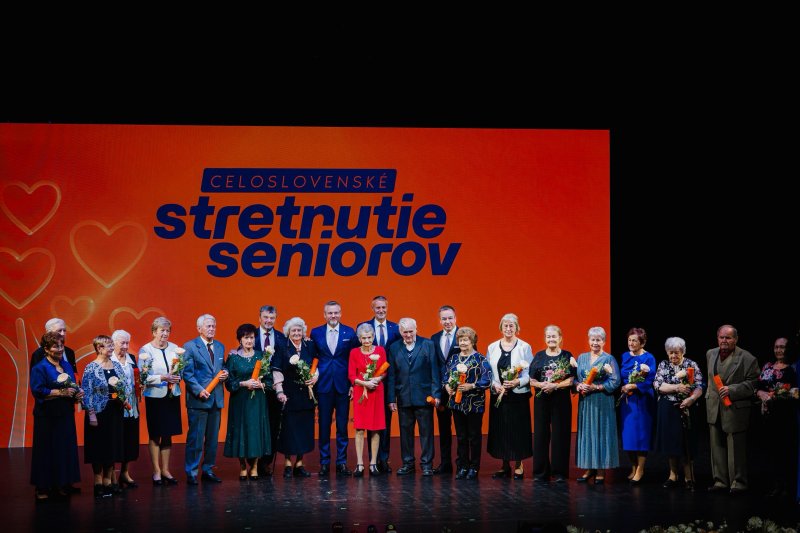 Prezident SR: Ľudia, ktorí celý život pracovali, si zaslúžia dôstojnú starobu