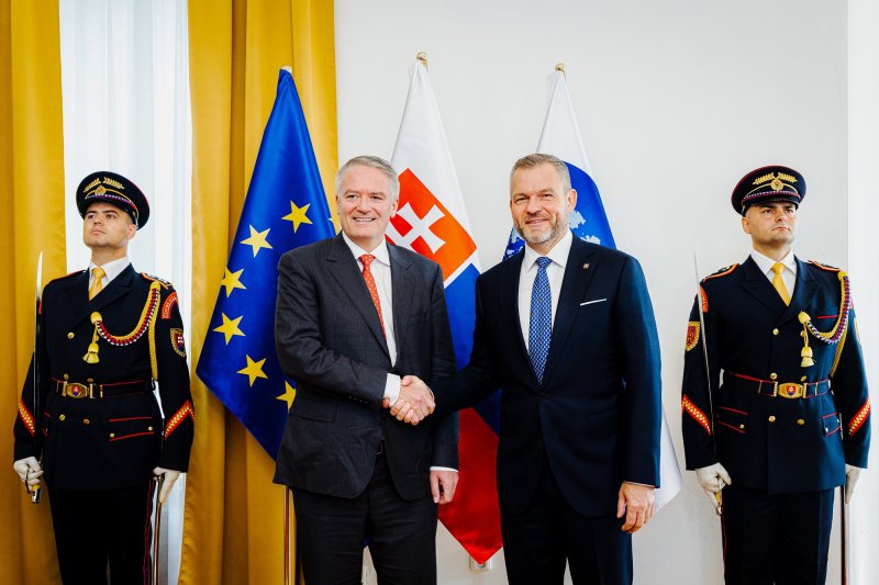 Prezident SR prijal generálneho tajomníka OECD