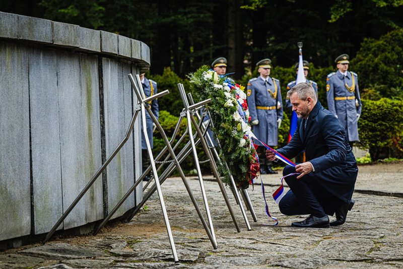 Prezident SR na oslavách Karpatsko-duklianskej operácie