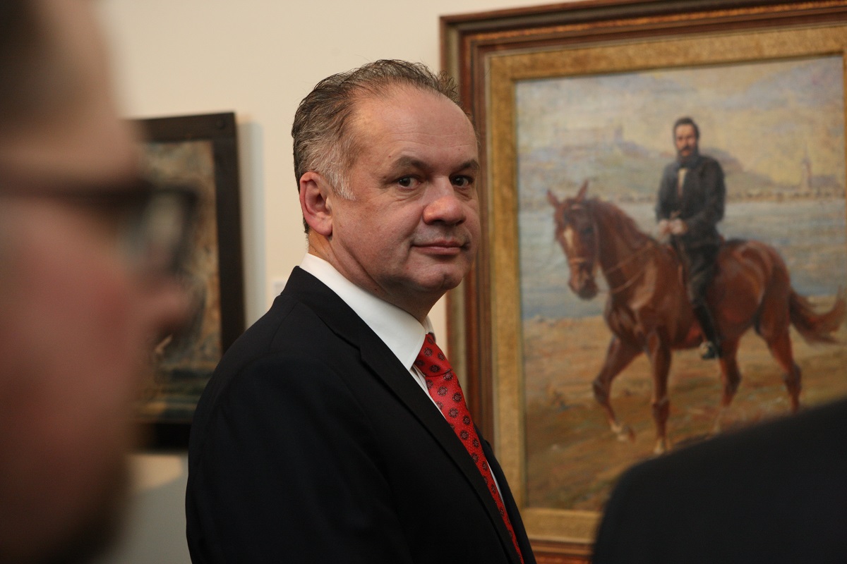 Andrej Kiska poskytol rodinám v núdzi aj svoj júnový plat