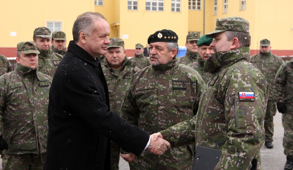Prezident Kiska navštívil Vojenský útvar v Rožňave
