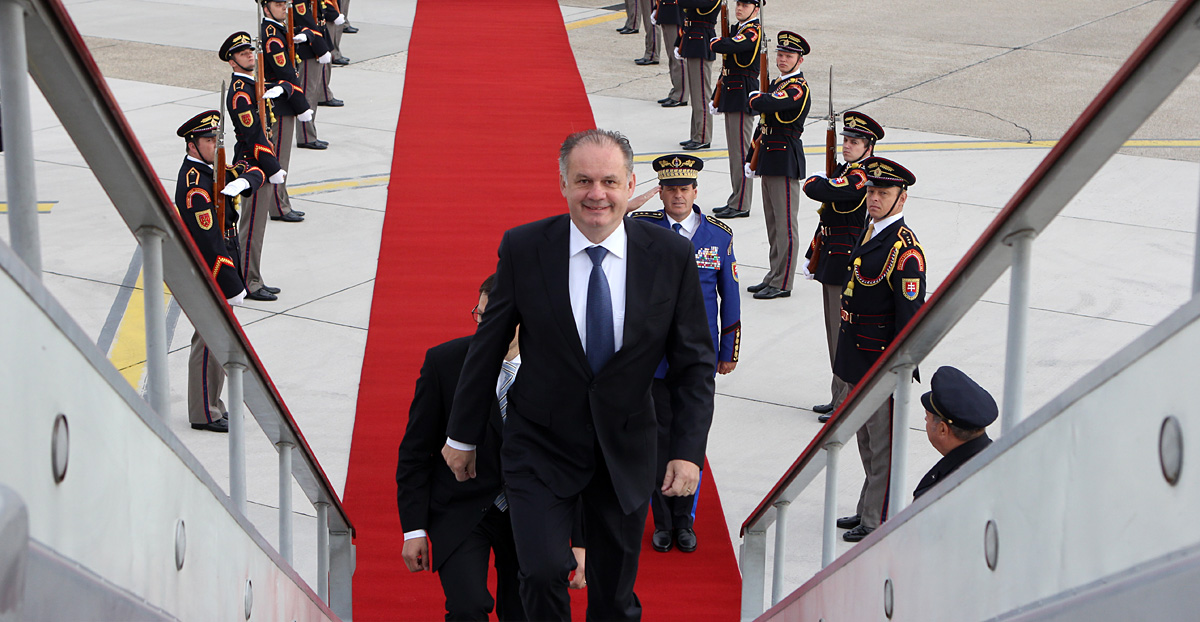 Prezident Kiska cestuje na oficiálnu návštevu Francúzska