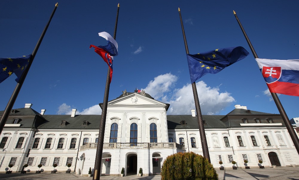 Andrej Kiska vyjadril úprimnú sústrasť Francúzsku po útokoch v Paríži