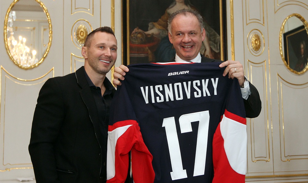 Prezident sa poďakoval Ľubomírovi Višňovskému za reprezentáciu Slovenska