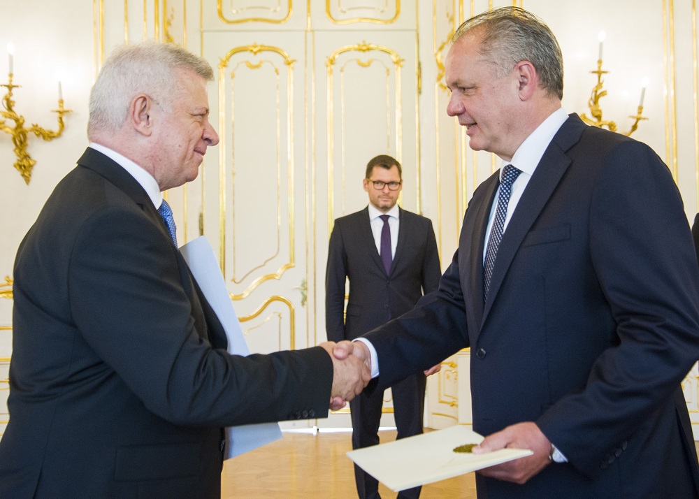 Prezident prijal srbského veľvyslanca na Slovensku