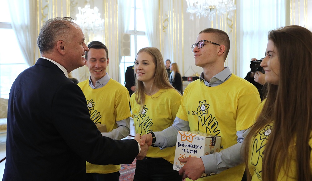 Prezident prijal dobrovoľníkov Dňa narcisov