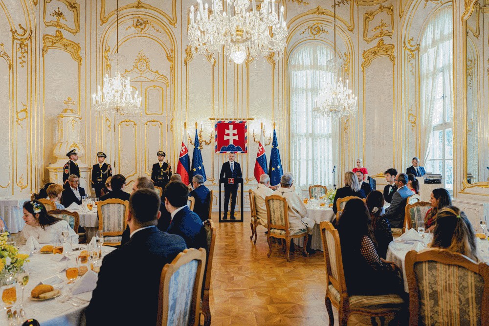 Prezident SR si pripomenul výročie inaugurácie obedom s hosťami z celej spoločnosti v duchu myšlienky „Sme jedno Slovensko“