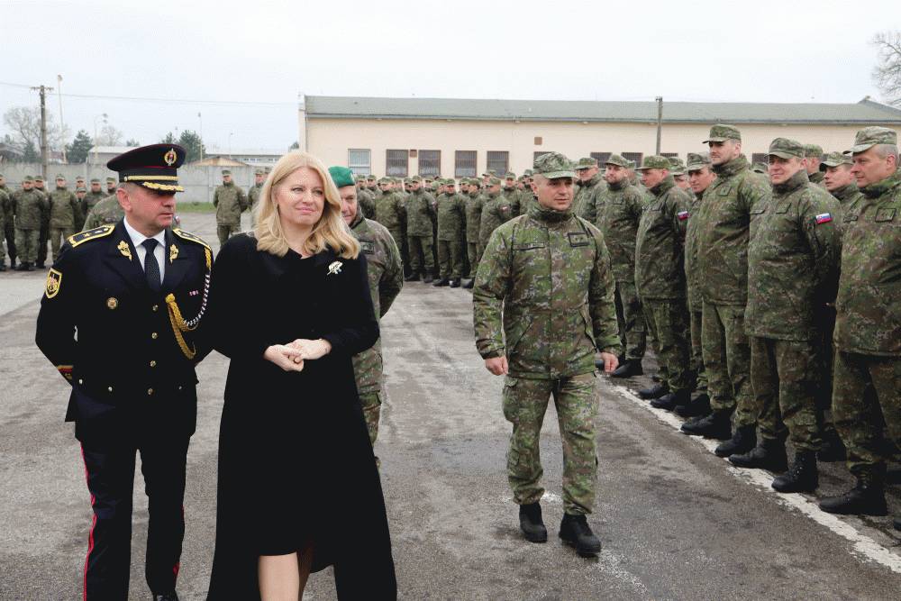 V Trebišove prezidentka navštívila aj tamojší vojenský útvar