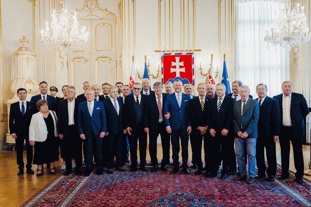 Prezident SR: Zlato z futbalov&yacute;ch majstrovstiev Eur&oacute;py v Belehrade je ozdobou na&scaron;ej &scaron;portovej hist&oacute;rie 