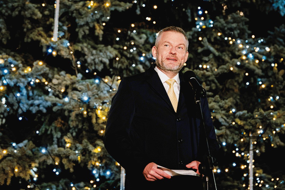 Prezidentský palác už dýcha vianočnou atmosférou