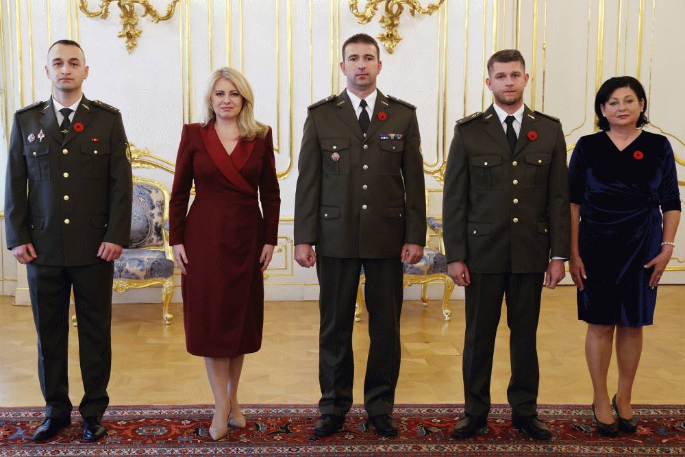 Prezidentka prijala laureátov ocenenia Vojenský čin roka