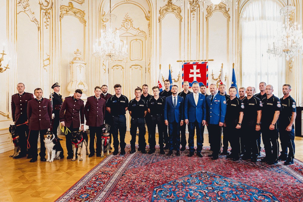 Prezident SR po n&aacute;vrate slovensk&yacute;ch z&aacute;chran&aacute;rov z Venezuely: Slovensk&yacute; t&iacute;m uk&aacute;zal silu solidarity