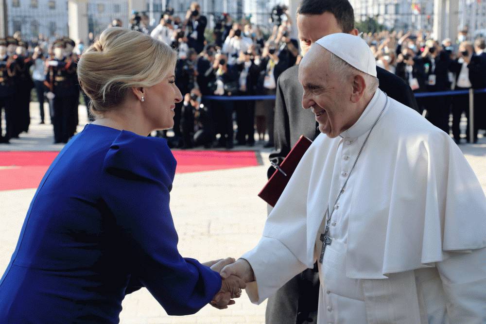 Prezidentka listom zablahoželala pápežovi k narodeninám
