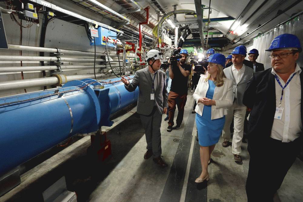 Prezidentka navštívila CERN v Ženeve 