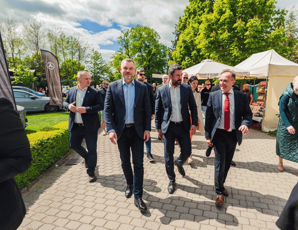 Prezident SR: N&aacute;rodn&yacute; žrebč&iacute;n Topoľčianky je miesto, ktor&yacute;m sa m&ocirc;žeme p&yacute;&scaron;iť