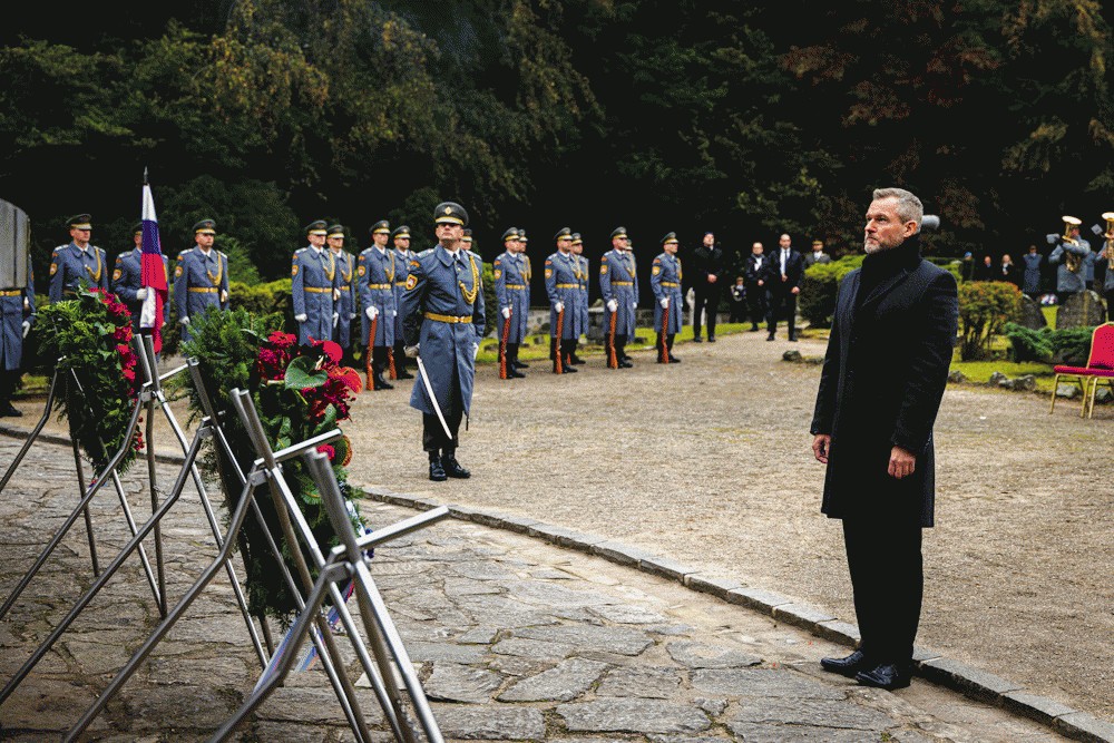 Prezident SR: Nezlomnosť duklianskych hrdinov je inšpiráciou pre naše dnešné boje