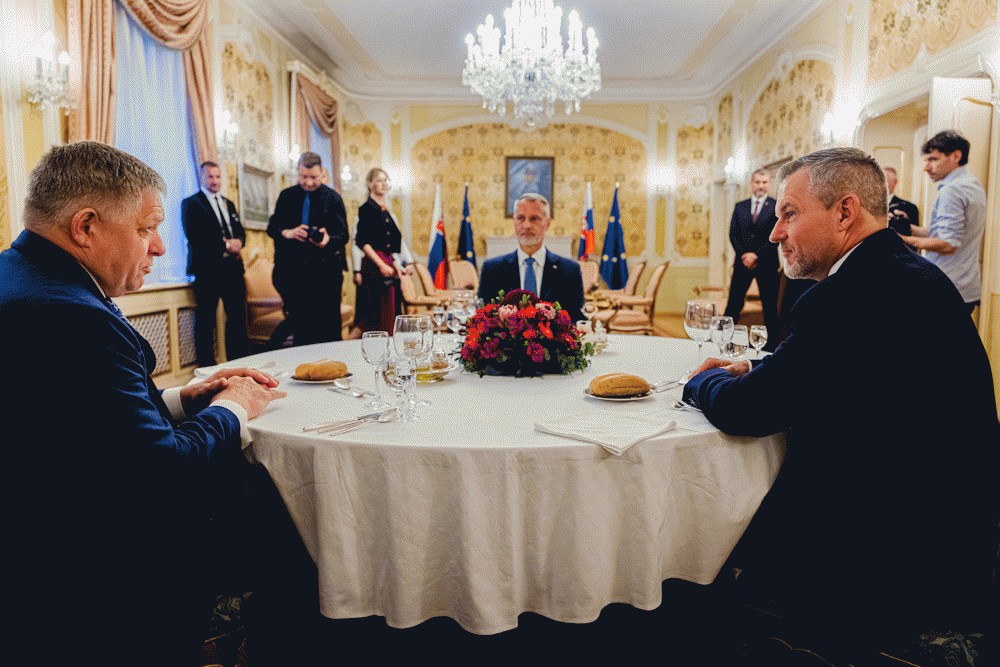 Prezident SR: Najvy&scaron;&scaron;&iacute; &uacute;stavn&iacute; činitelia musia aj v n&aacute;ročn&yacute;ch časoch viesť otvoren&yacute; a vecn&yacute; dial&oacute;g
