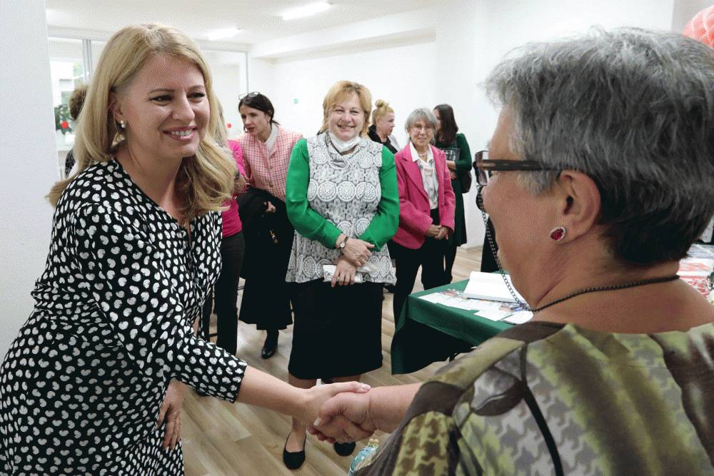 Prezidentka navštívila Petržalskú klubovňu aktívnych senioriek a seniorov