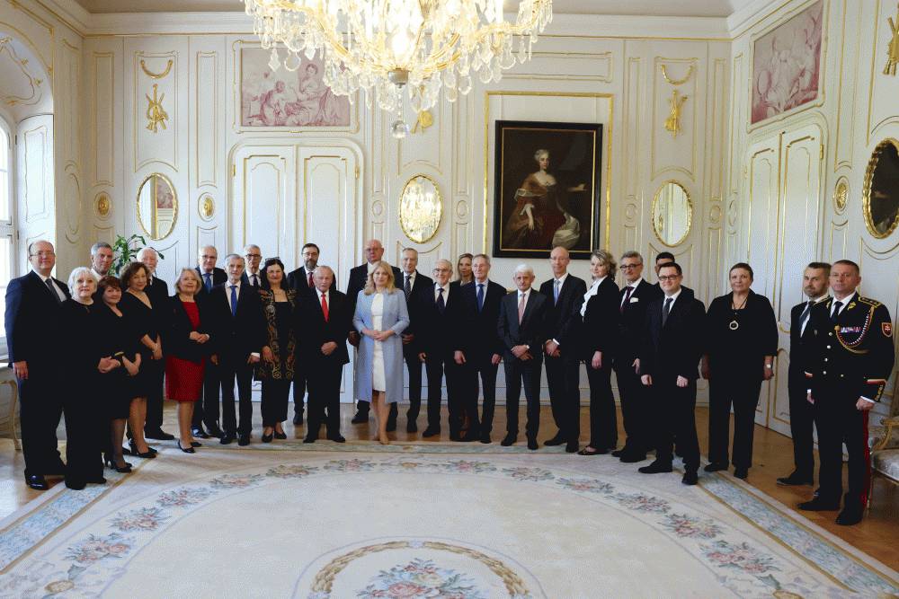 Prezidentka ocenila osobnosti za ich zásluhy pri vstupe do EÚ a NATO 