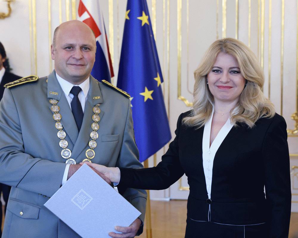Prezidentka vymenovala nového rektora Akadémie ozbrojených síl 