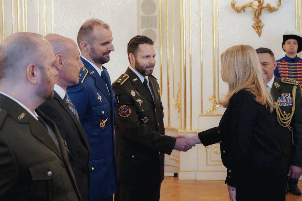 Prezidentka prijala laureátov Vojenského činu roka 