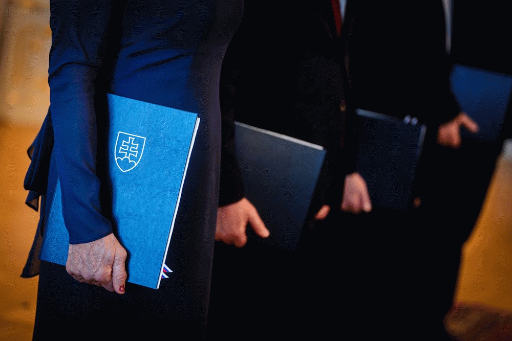 Prezident SR odovzdal poverovacie listiny trom novým veľvyslancom