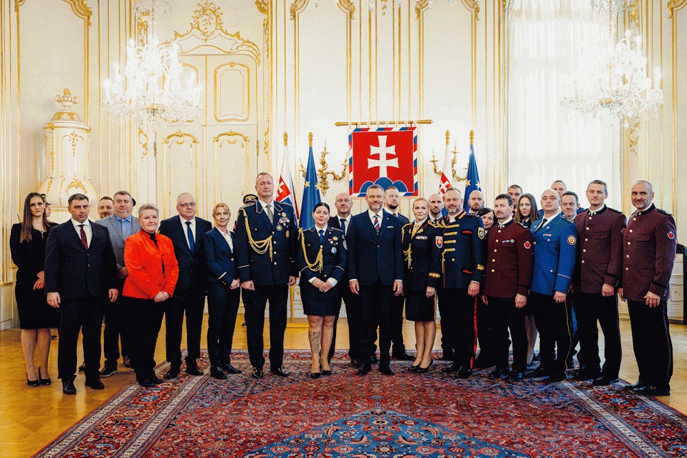 Prezident SR: Bezpečnosť je obrovskou slovenskou dev&iacute;zou, ďakujem v&scaron;etk&yacute;m, ktor&iacute; chr&aacute;nia životy a zdravie ľud&iacute;