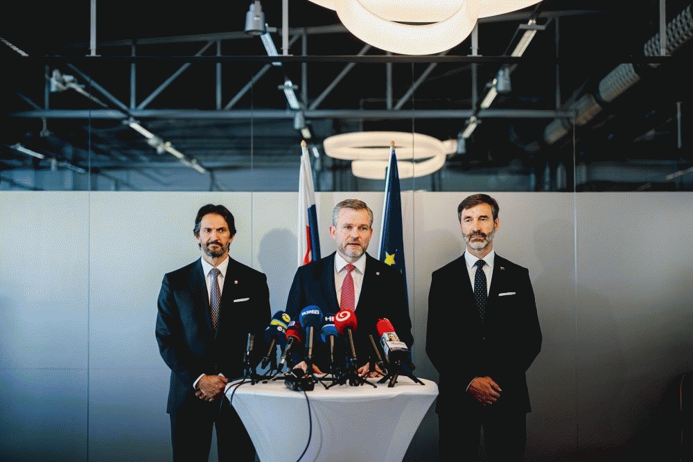Prezident SR: Slovensko nejde na samite NATO súhlasiť s masívnym zbrojením