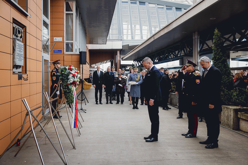 Prezident SR si v Poprade pripomenul prv&yacute; transport Židov zo Slovenska
