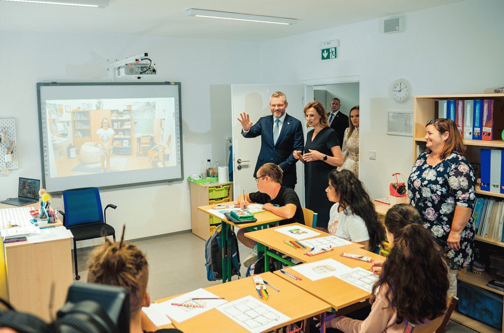 Prezident SR otvoril nový školský rok na Spojenej škole v Bratislave