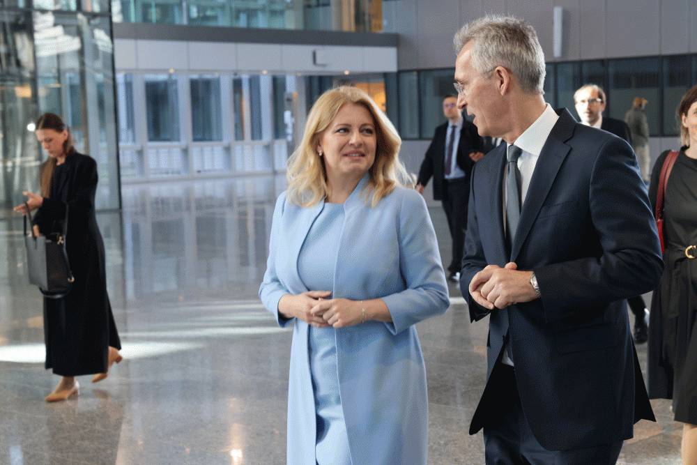 Prezidentka sa v Bruseli stretla s gener&aacute;lnym tajomn&iacute;kom NATO 