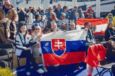 Prezident SR: V rozdelenom svete zost&aacute;vaj&uacute; &scaron;port a kult&uacute;ra mostom medzi ľuďmi