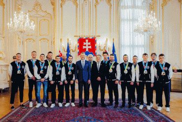 Prezident SR: Slovensk&yacute; hokejbal dosiahol historicky naj&uacute;spe&scaron;nej&scaron;&iacute; rok