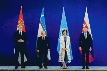 Prezident SR Peter Pellegrini v Samarkande rokoval s prezidentmi Uzbekistanu a Srbska