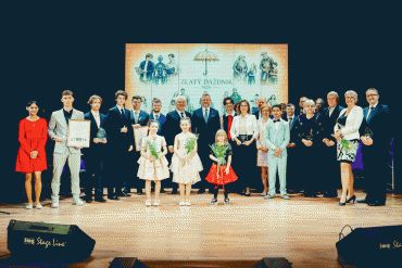 Prezident SR: Každ&eacute; dieťa m&aacute; pr&aacute;vo na bezpečn&yacute; a plnohodnotn&yacute; život