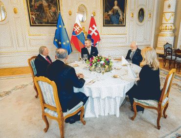 Prezident SR: Dne&scaron;n&yacute; obed a diskusia s prezidentmi je uk&aacute;žkou pre na&scaron;u politick&uacute; sc&eacute;nu